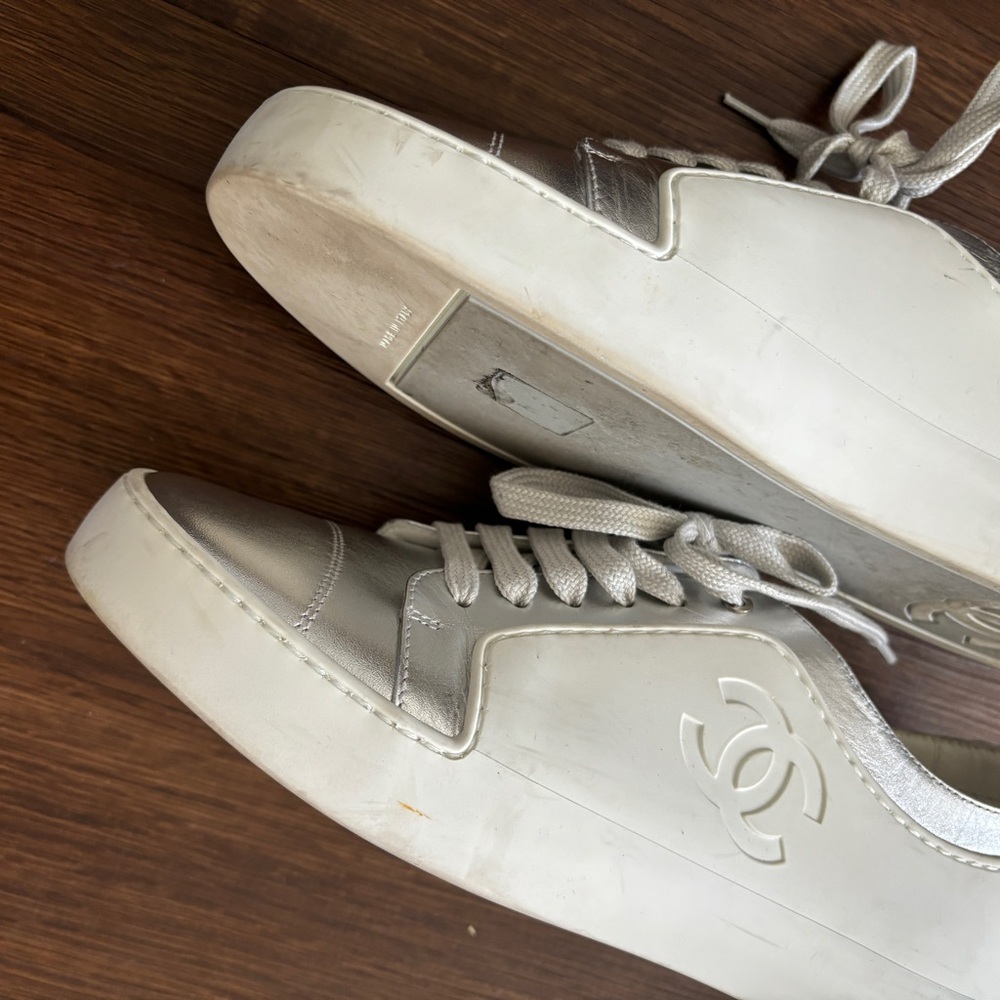 Chanel Interlocking CC Leather & Rubber White Silver Wedge Sneakers Trainers - Picture 12 of 15